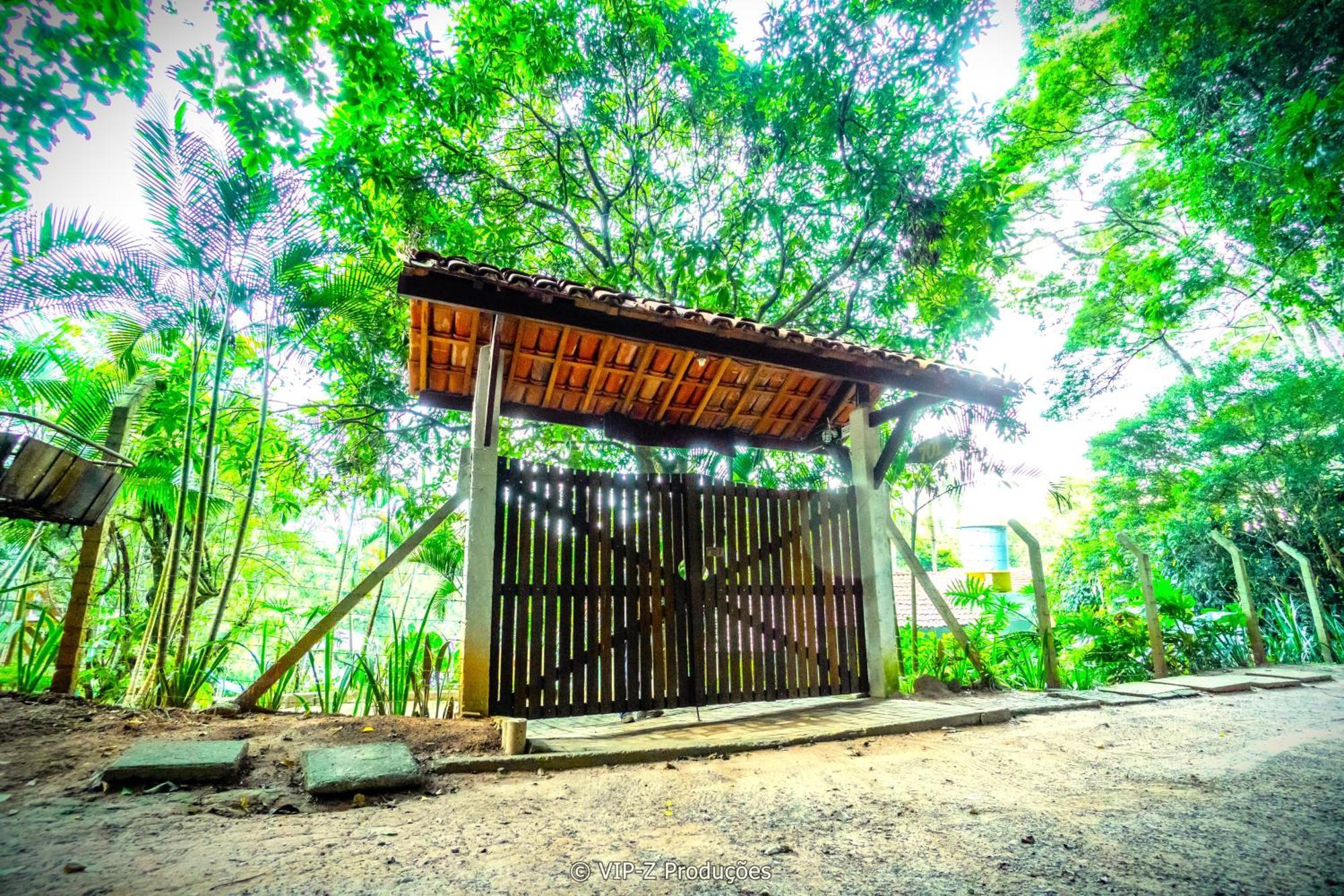 Chacara Atibaia Com Casa Na Arvore Bagian luar foto